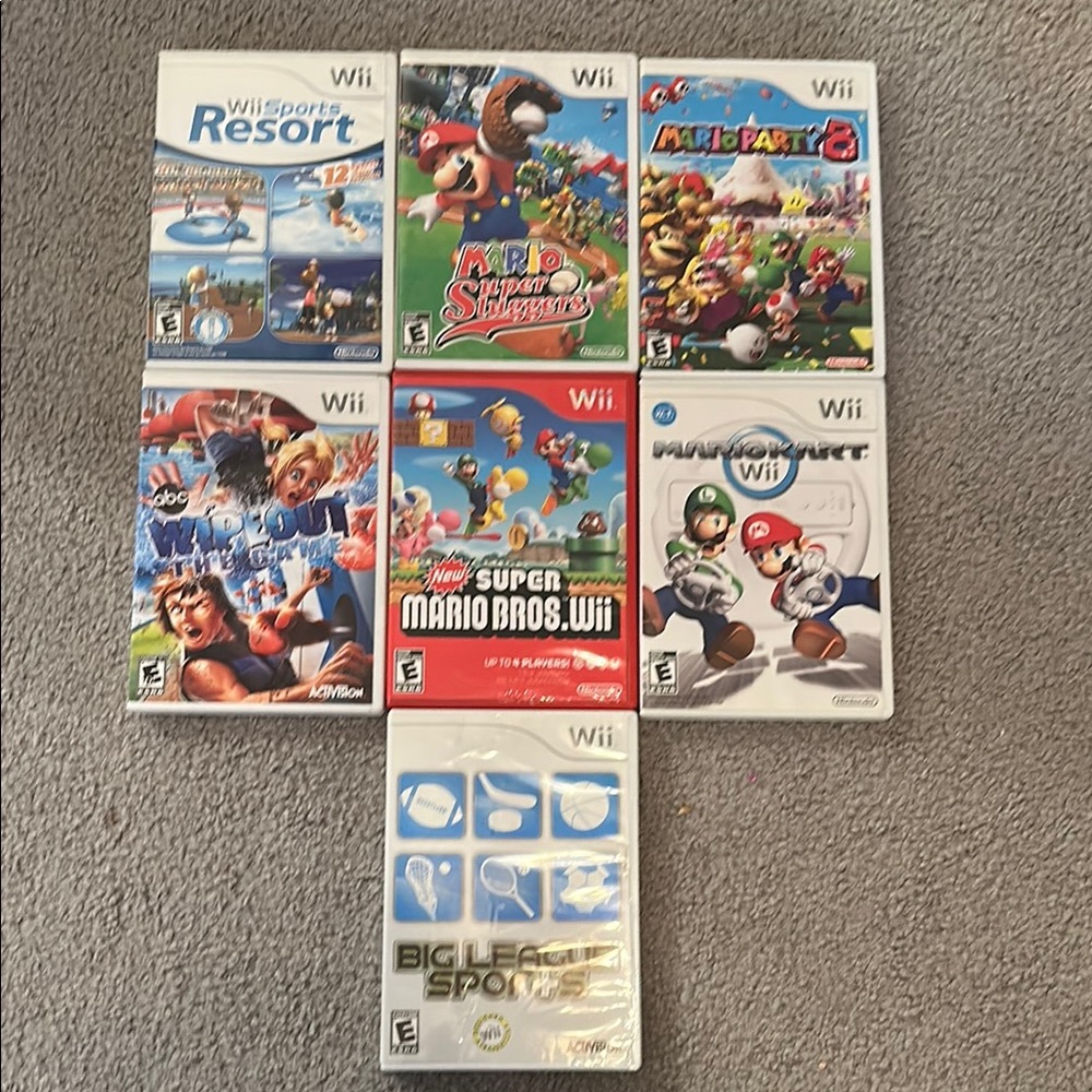 Nintendo Wii Game Collection - Multicolor
